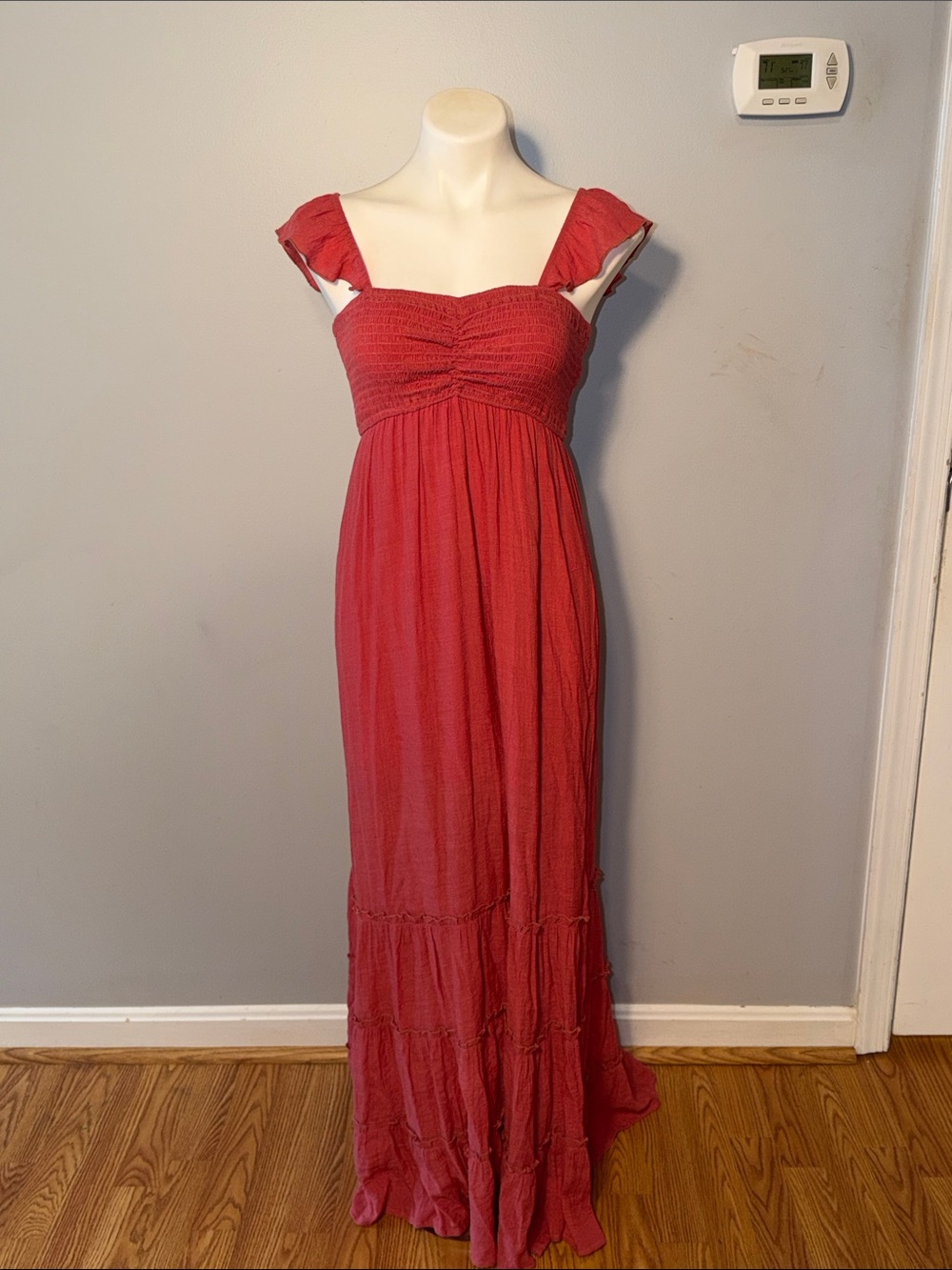 Entro Ladies Empire Waist A-Line Tiered Sleeveless Maxi Dress. Front slit.